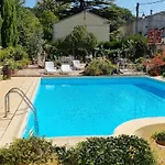 Couette-café Manoir De Gravezon 3*