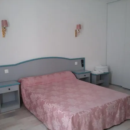 Bed & Breakfast Gravezon 3*