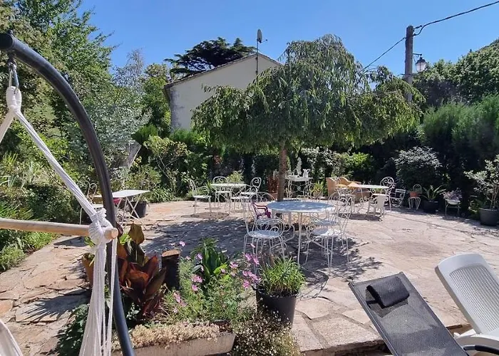 Manoir De Gravezon 3* Lunas (Herault)